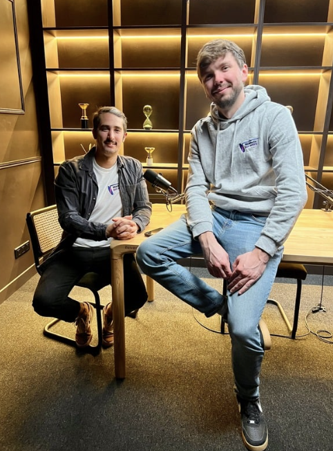 Kevin Lage et Nicolas Chevallier en studio